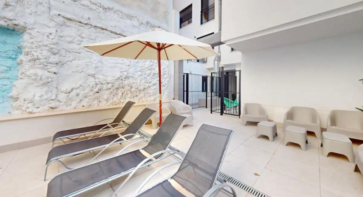 Apartamentos Breton 17 Suite Con Terraza Аліканте Екстер'єр фото